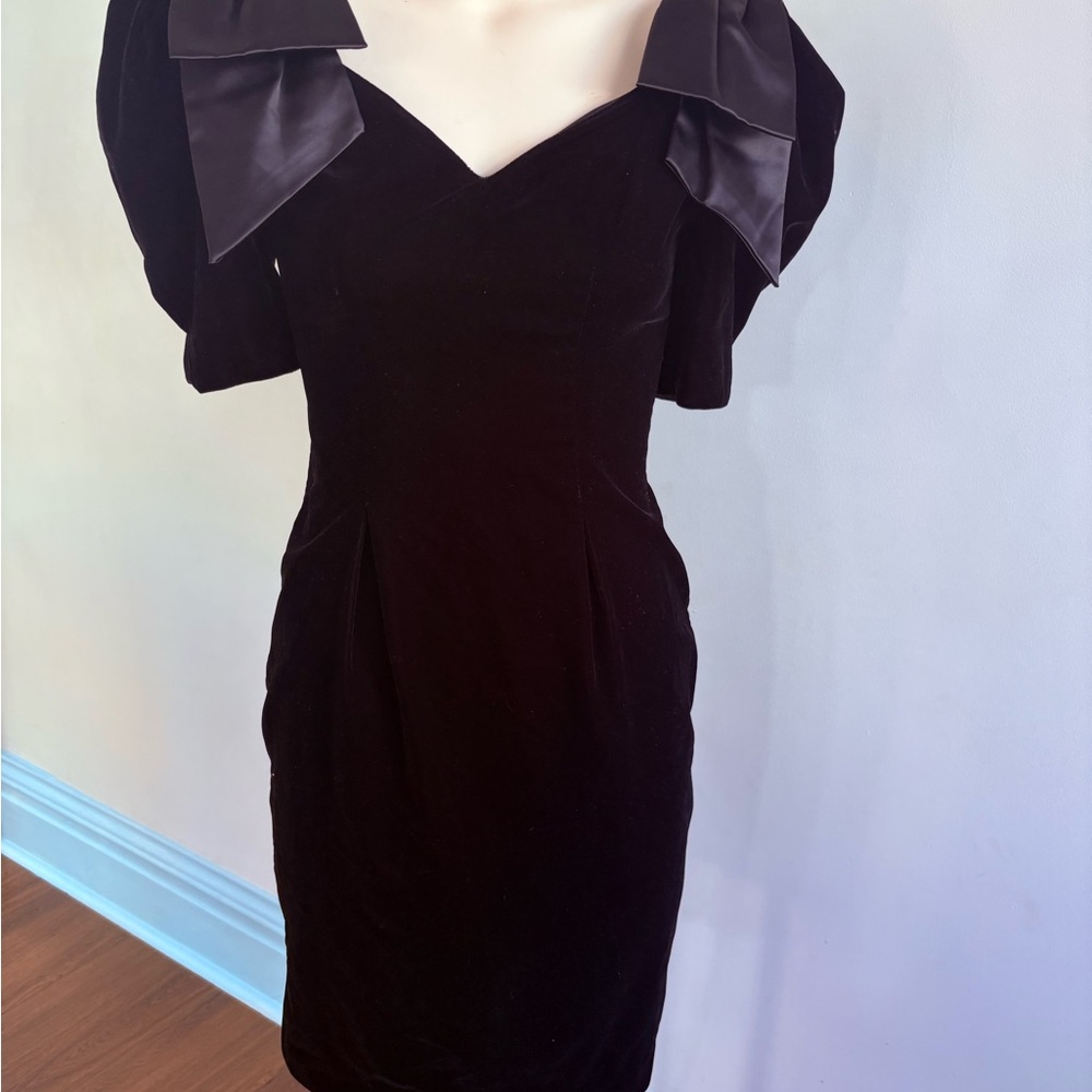 Vintage Black Mini Dress with Satin Bow